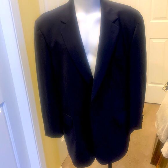 Jos A Bank - Picture 1 of 8